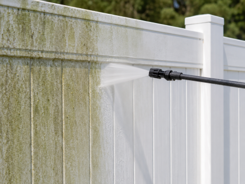 Image depicting the Service Fence Soft Washing